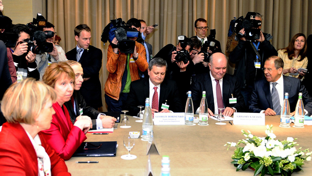 Conferencia de cuatro partes acuerda medidas para sacar a Ucrania de la crisis